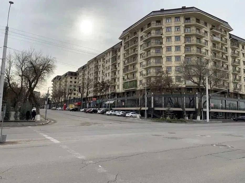 Silk Road Residence Аренда Коммерческого помещения, 148м2. Коробка