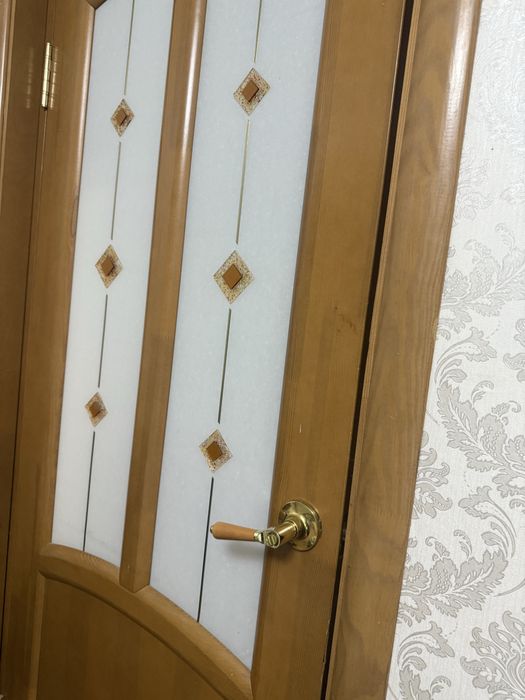 Продам двери межкомнатные