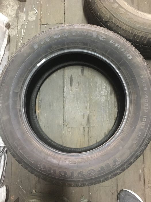 Все сезонные фирменные шины Firestone 235/60 R17 б/у