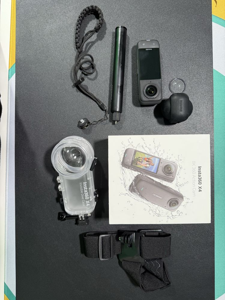 Camerã Insta360 X4 in garantie, cu accesorii
