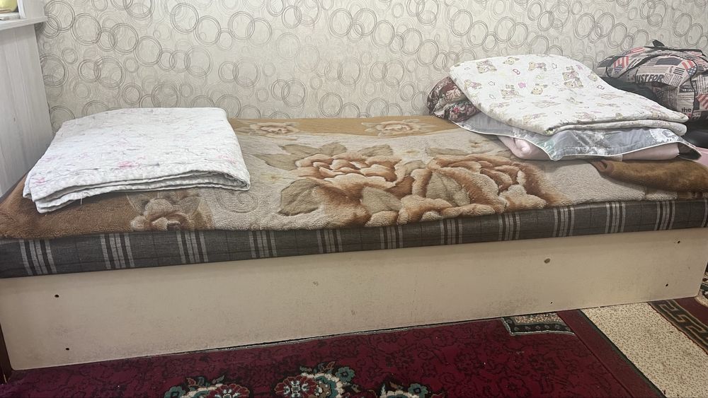 Ёток диванлар сотилади холати яхши