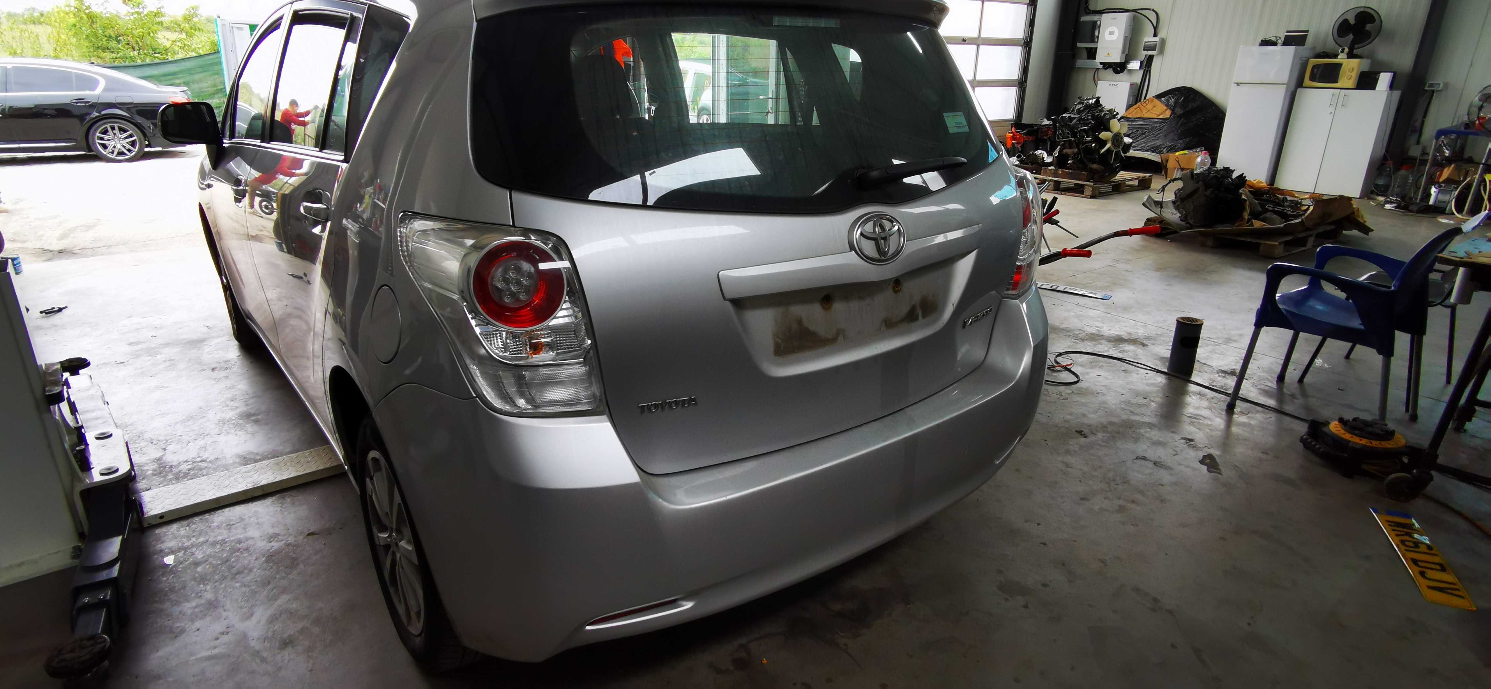 Stopuri Toyota Verso 2.0 D4D 126 cai