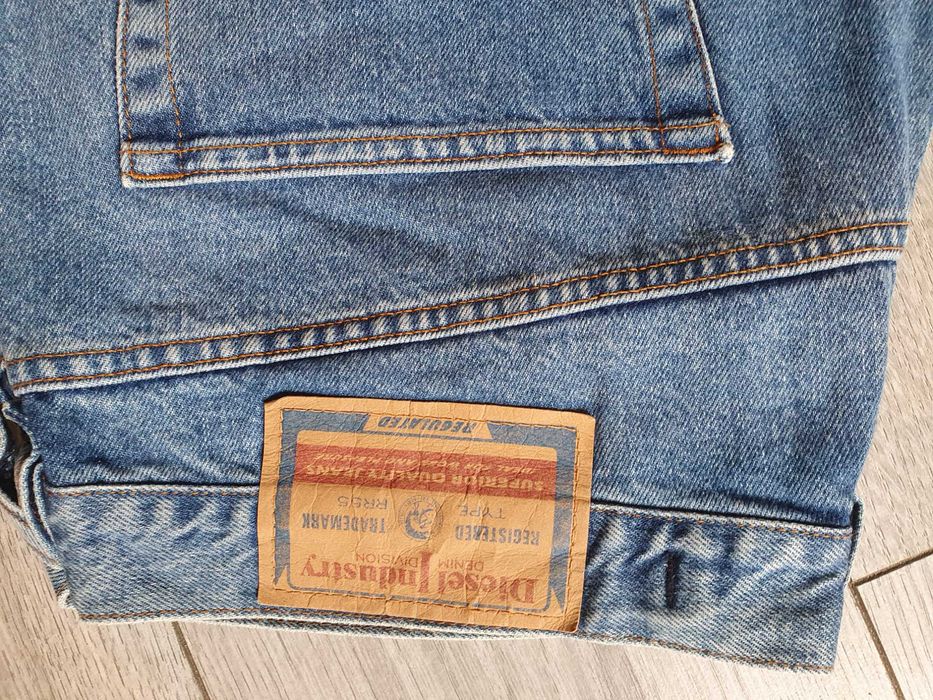 Blugi barbati Diesel (Made in Italy) - Marimea W40 L36 (Talie 96 cm)