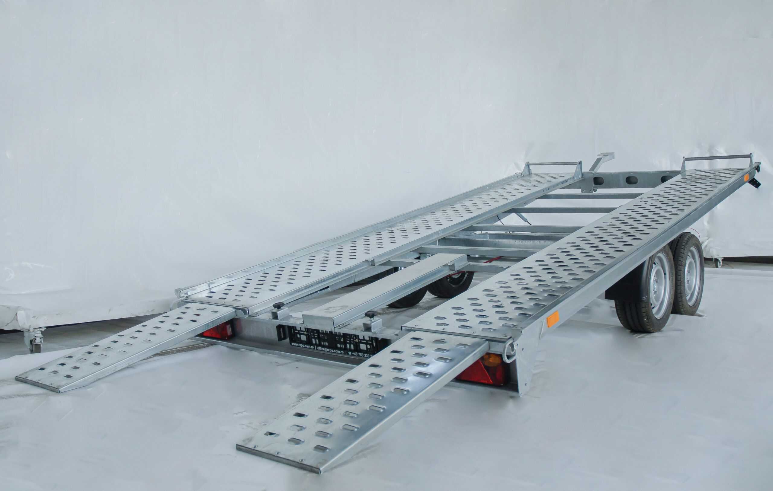 Platforma Auto Trailer Auto 2700 kg   transport auto Fabricat in Ro