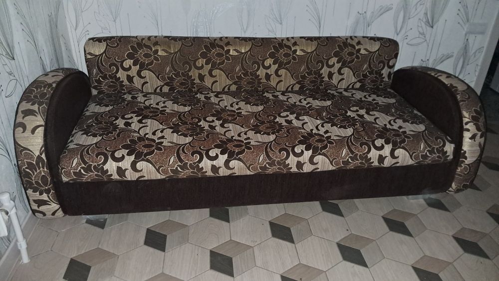 Диван в отличном состоянии!