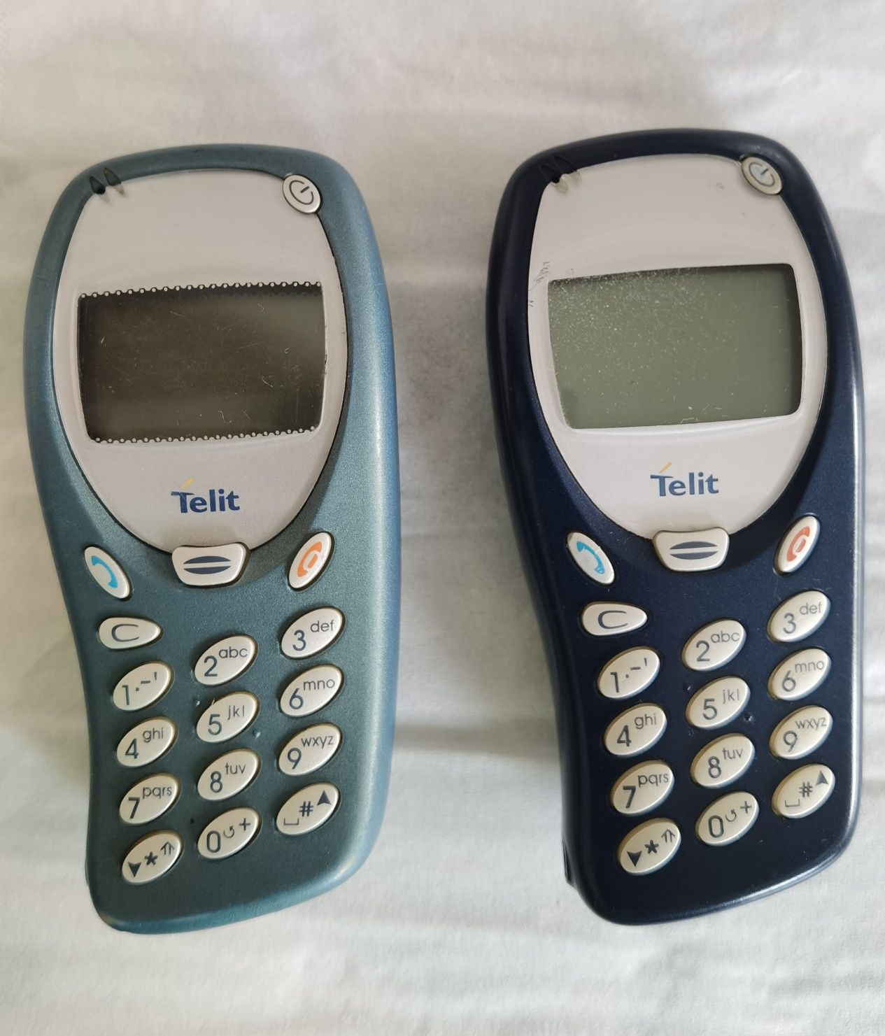 Telefoane Telit GM824 și GM822