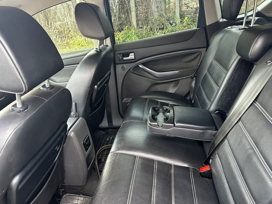 Vand Ford Kuga 2012 4x4