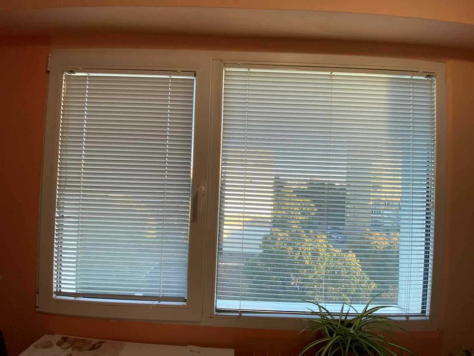 Дограма PVC двупластова