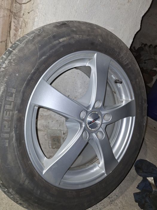 Джанти Dezent 17 5x120 ET 35