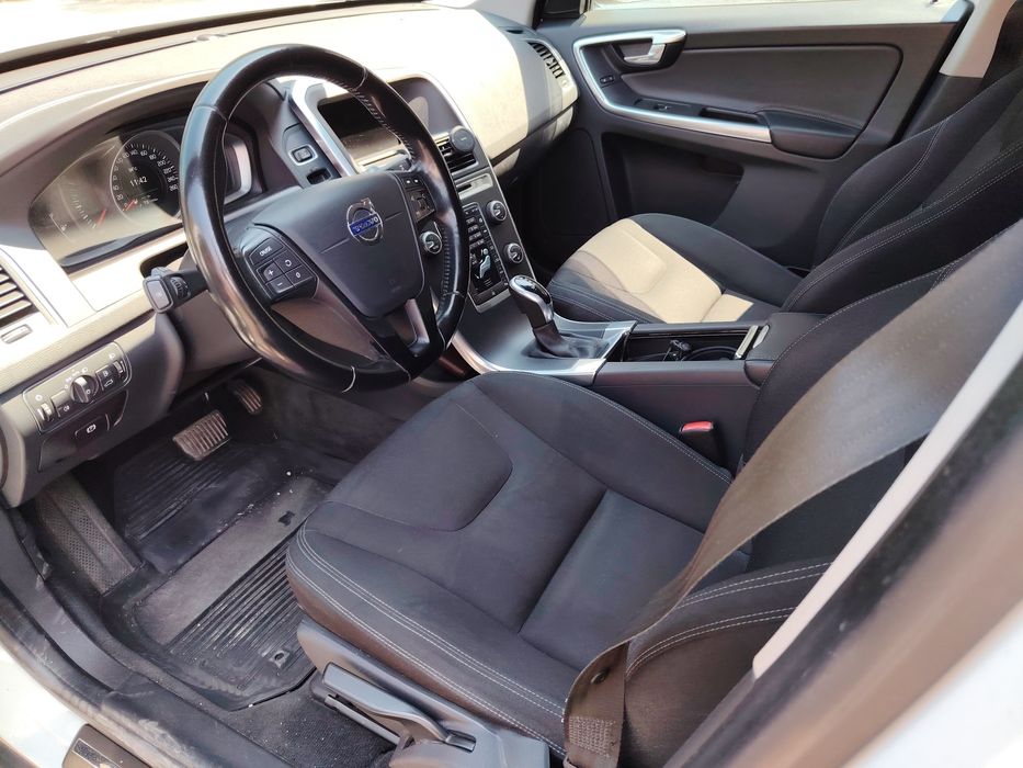 Volvo XC60 2L automat 2016 2 x seturi jante aluminiu