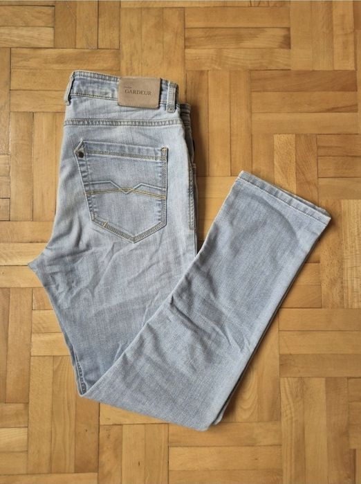 Pantaloni / Blugi Bărbați Atelier Gardeur "Batu Modern Fit" - W34/L30