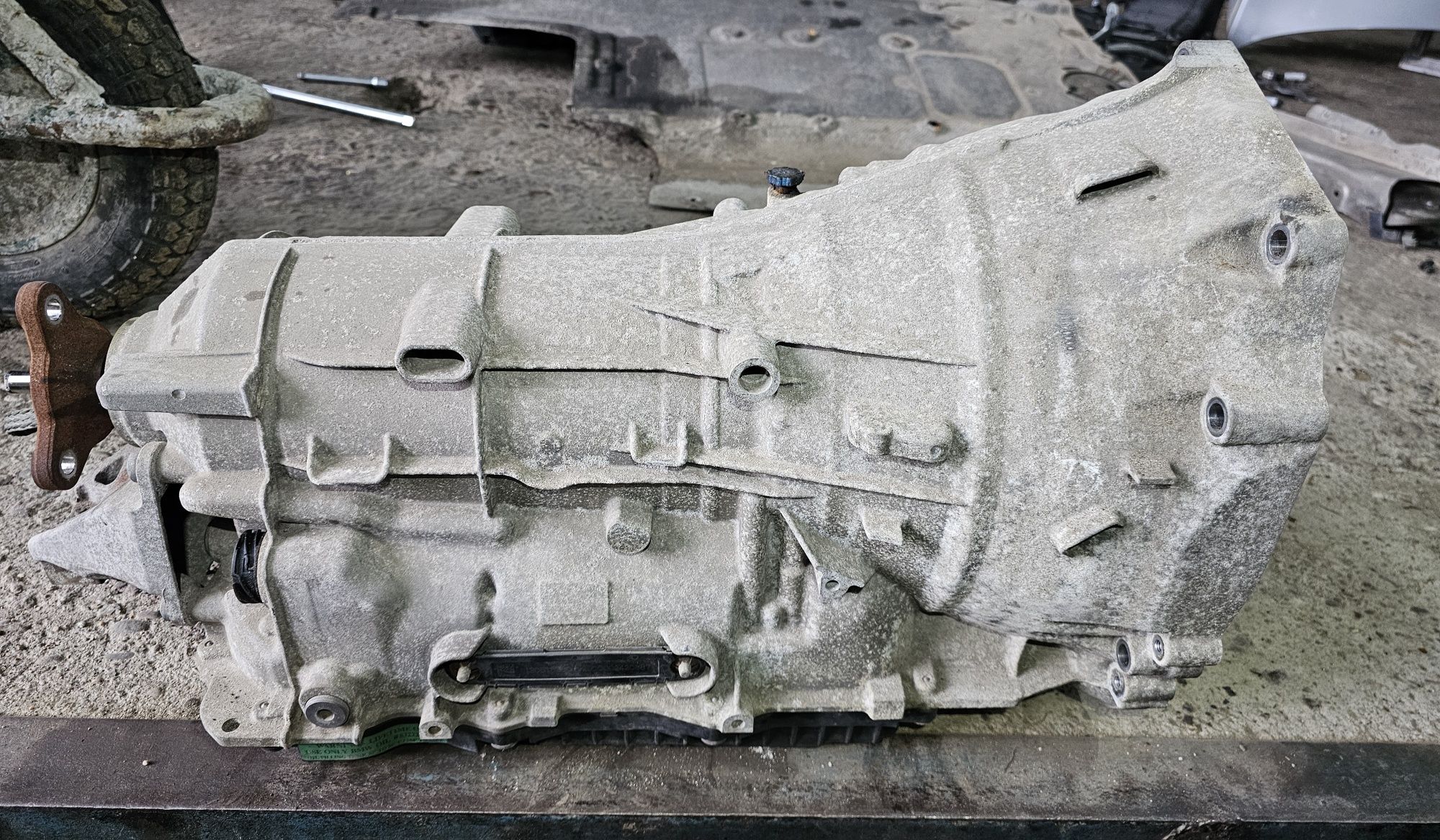 Скоростна кутия 8hp45 8хп45 8hp автомат ф10 ф11 ф30 ф31 f31 f30 f10 f