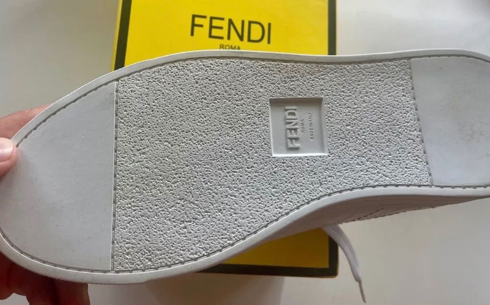 FENDI , 41 размер, чисто нови