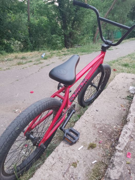 Продавам БМХ Sunday
