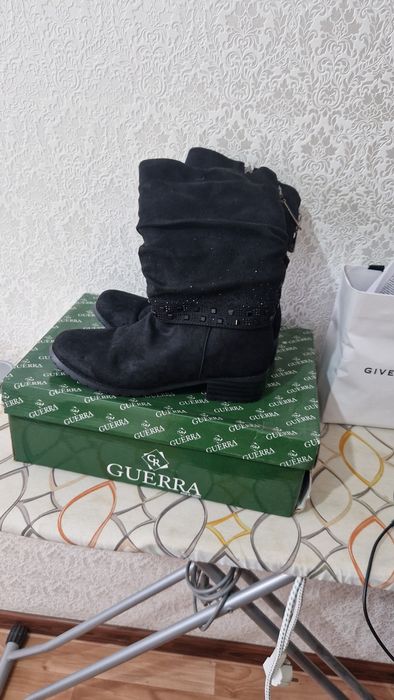 Продам женские сапоги - зима