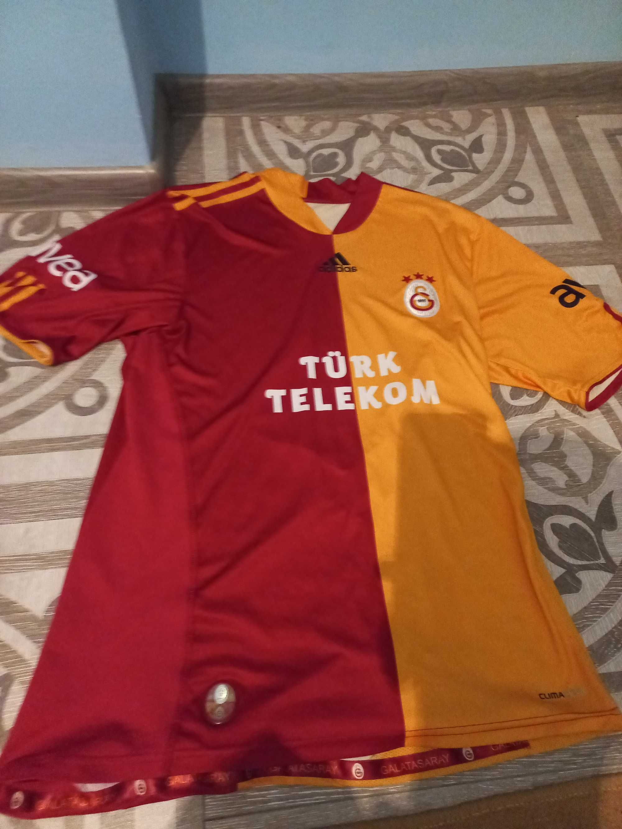 Оригинална тениска на Galatasaray сезон 2013 2014