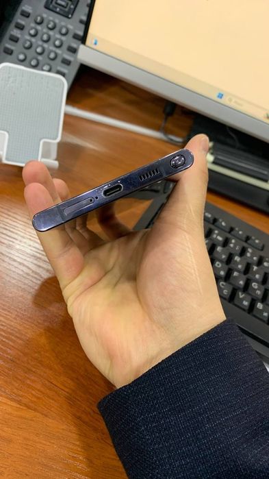 Samsung Galaxy S22 ultra  память 256 гб