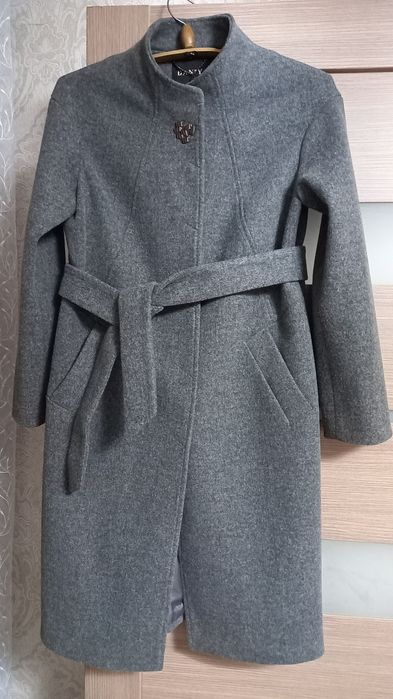 Женская одежда, пальто осеннее