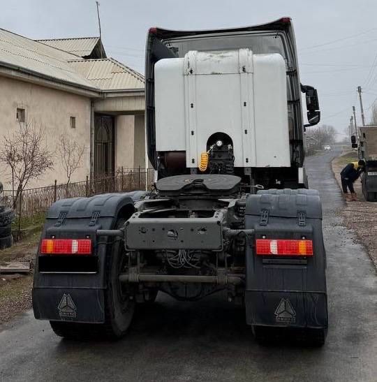 А7 HOWO тягач газлик сотилади