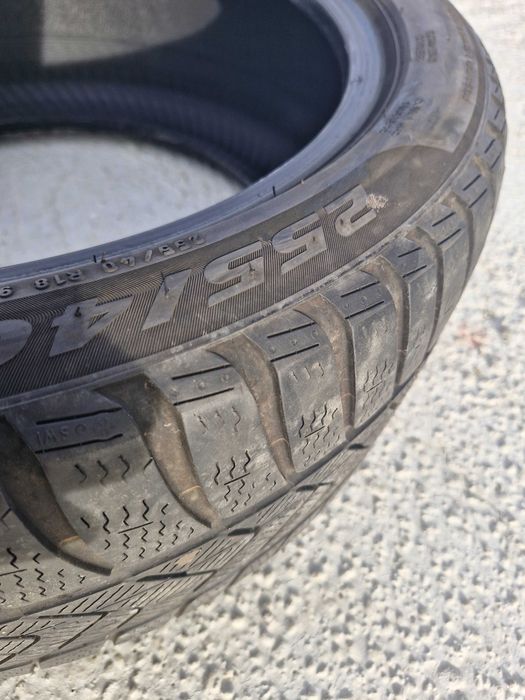 Set Pirelli Winter Sottozero 3 r-f* (BMW): 225/45R18 + 255/40/R18