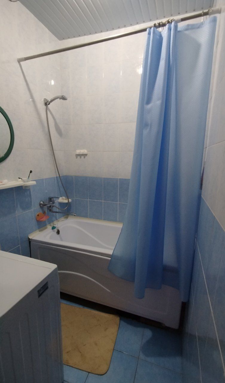 Продается Своя квартира на Юнусабад-12, 50 м², 2/4/4