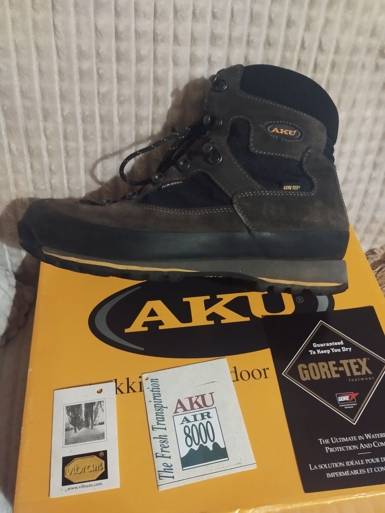 №41.5-42 Туристически обувки с Aku Gore-tex и Vibram