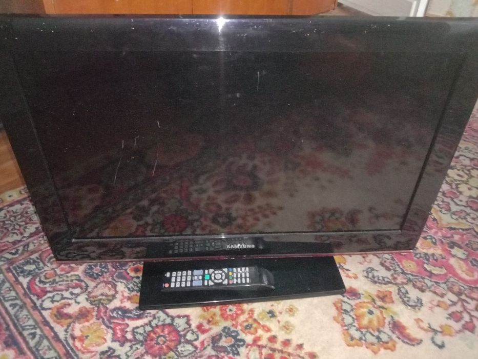 Телевизор Самсунг
