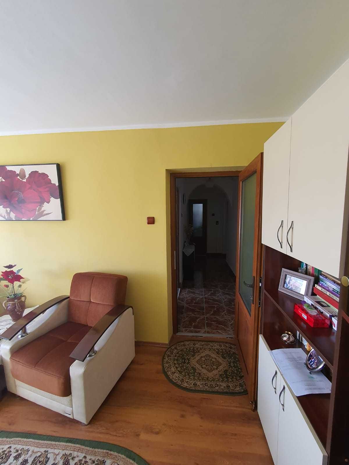 Apartament 3 camere