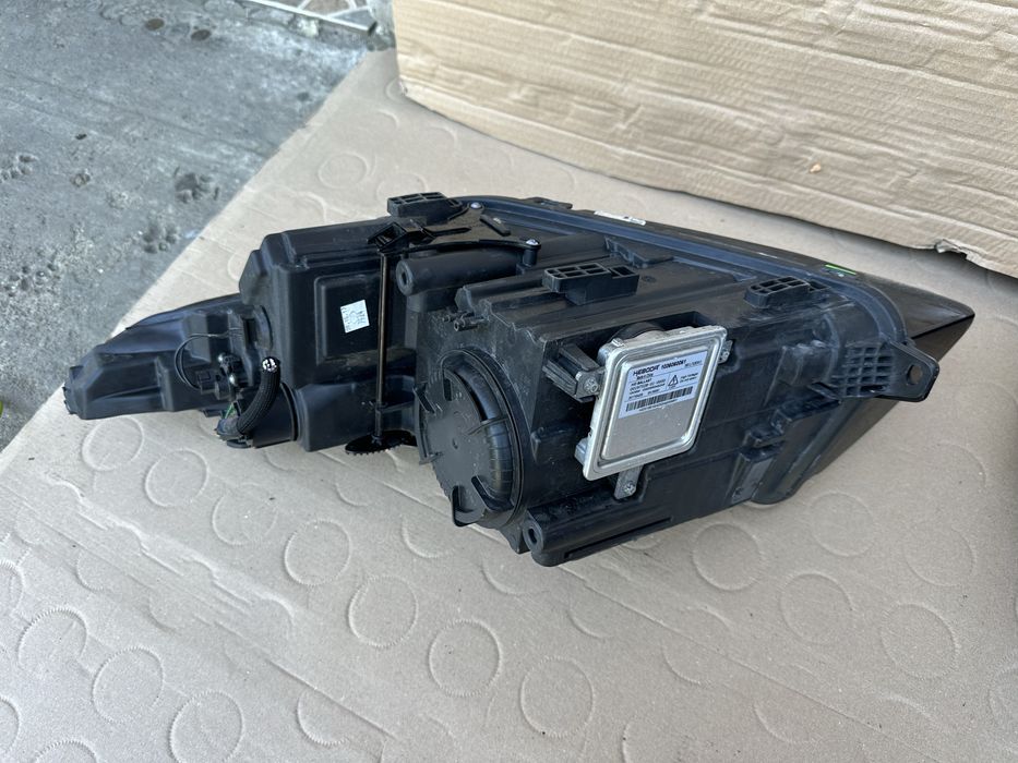 Faruri / Far stanga, Far dreapta Range Rover Evoque