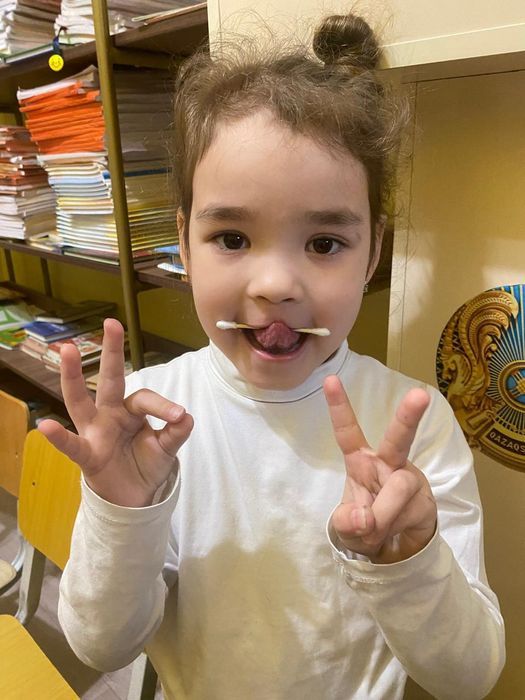 Логопед-Дефектолог ( 18  мкр. )