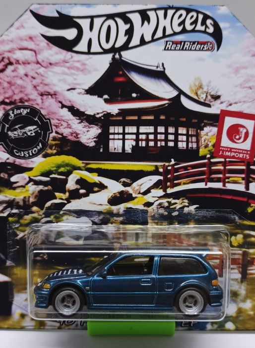 В продаже кастомные модели фирмы Hot wheels