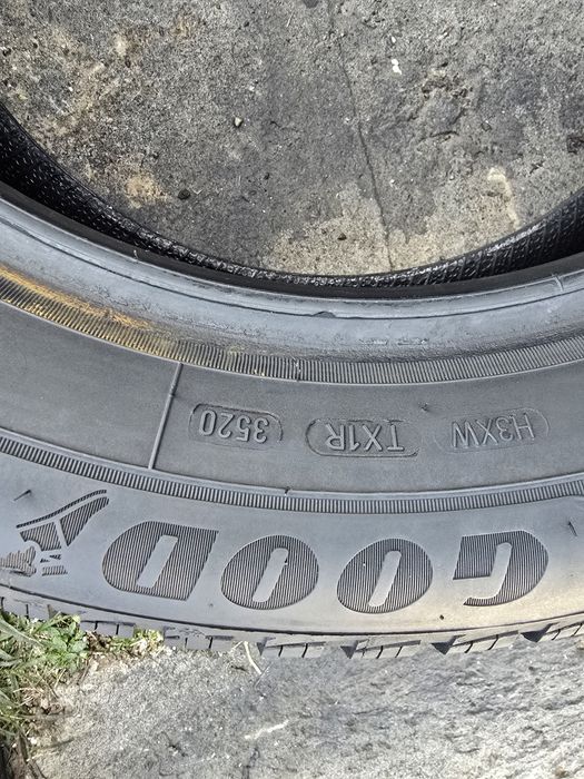 205 60 16 goodyear m+s