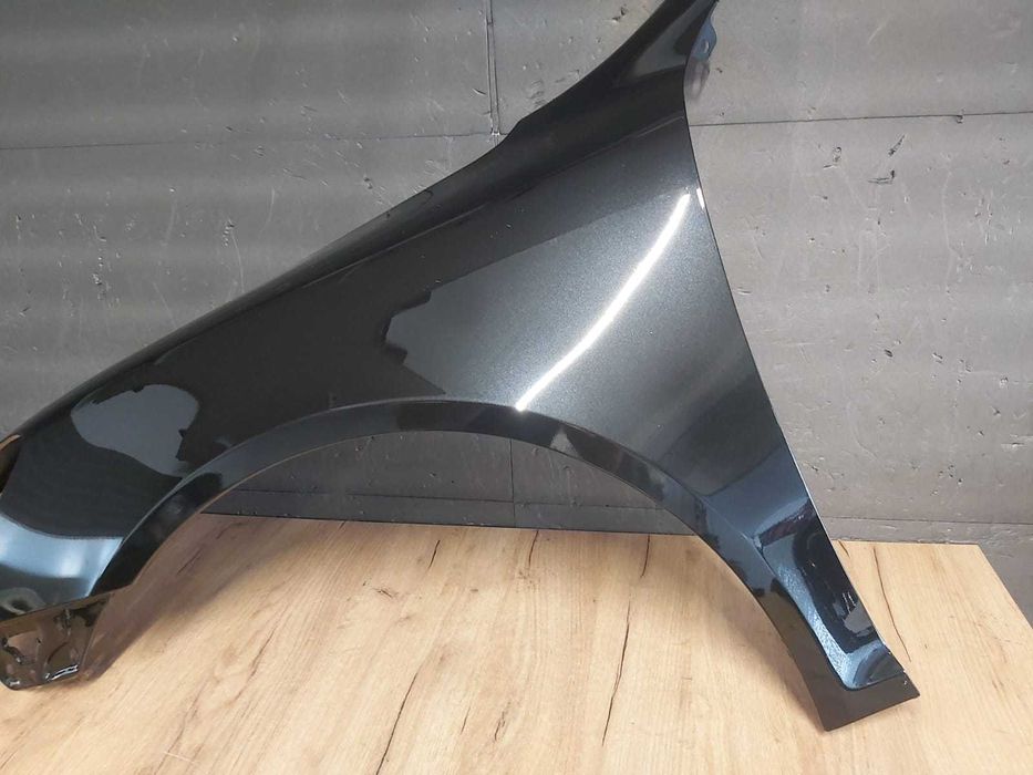 Aripa Fata Stanga Skoda Octavia 2/II 2008-2013 (F9R (Negru))