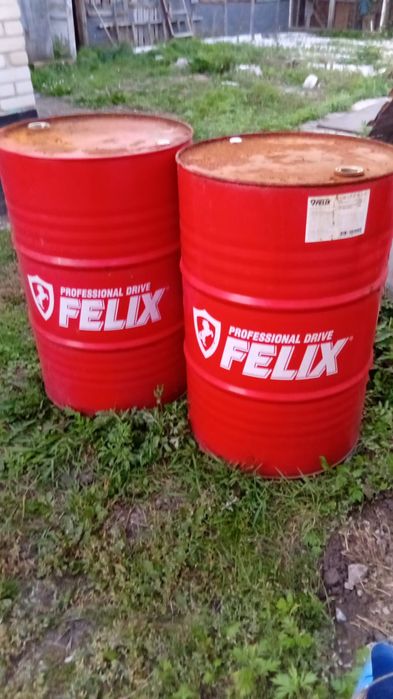 Продам бочки 200 литров