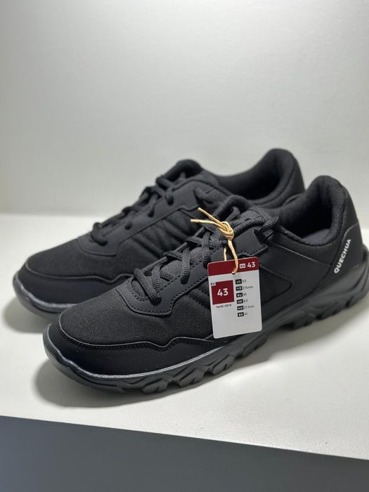 Incaltaminte diferite modee si marimi !