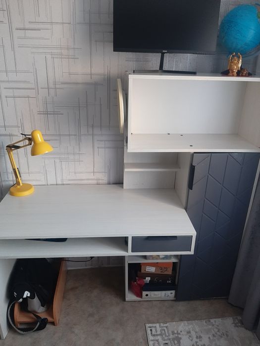 Стол ученический