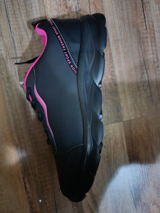 Дамски маратонки