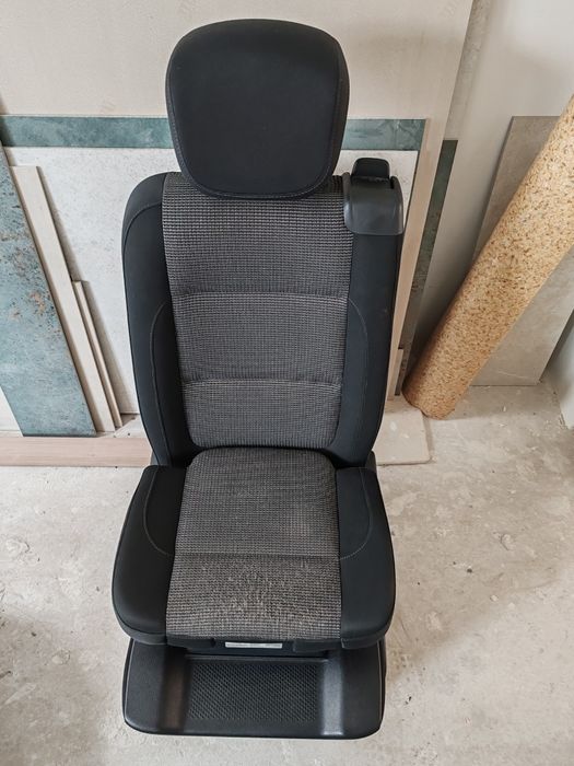 Vand scaun spate copii cu înălțător pentru vw sharan sau seat alhambr
