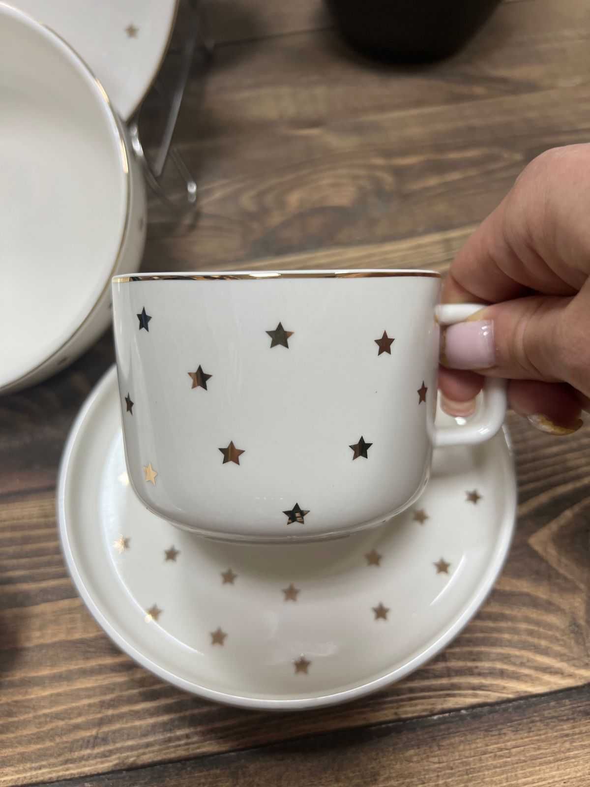 Белый чайно-столовый сервиз со звёздочками Vassila