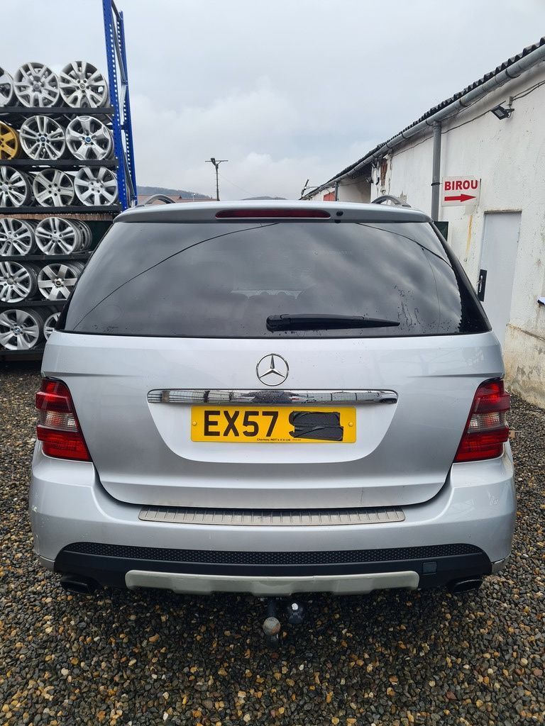 Capota Mercedes - Benz ML W164 2005 - 2008 SUV 4 Usi ARGINTIU (776)