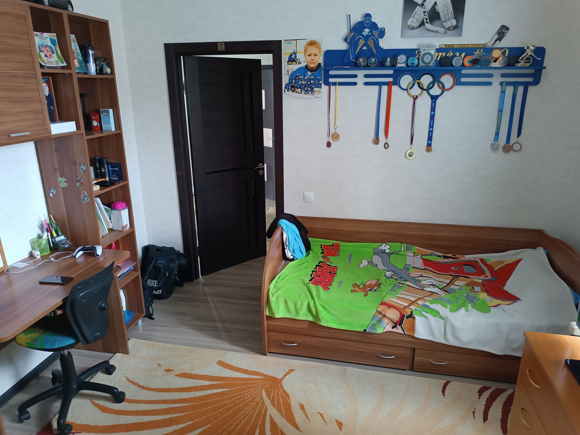 Продам дом 4 комнаты, 142кв.м и хозпостройки 122кв.м. г. Косшы