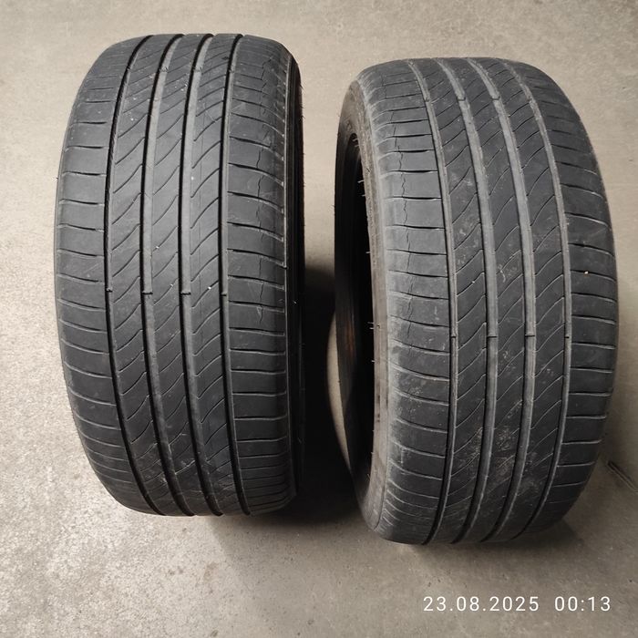 Шины летние Б/У Мишлен размер 235/50R17 -за две шт. 30000 тг
