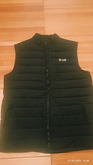 Жилетка мужская новая xl