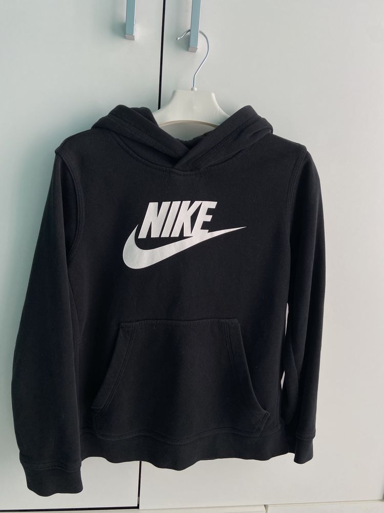 URGENT vand hanorac negru nike