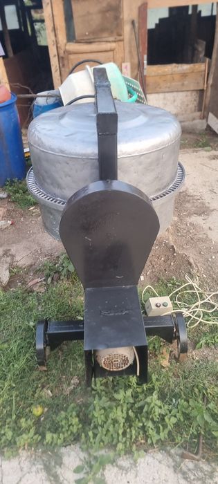 betoniera profesionala mare 0.8 mc
