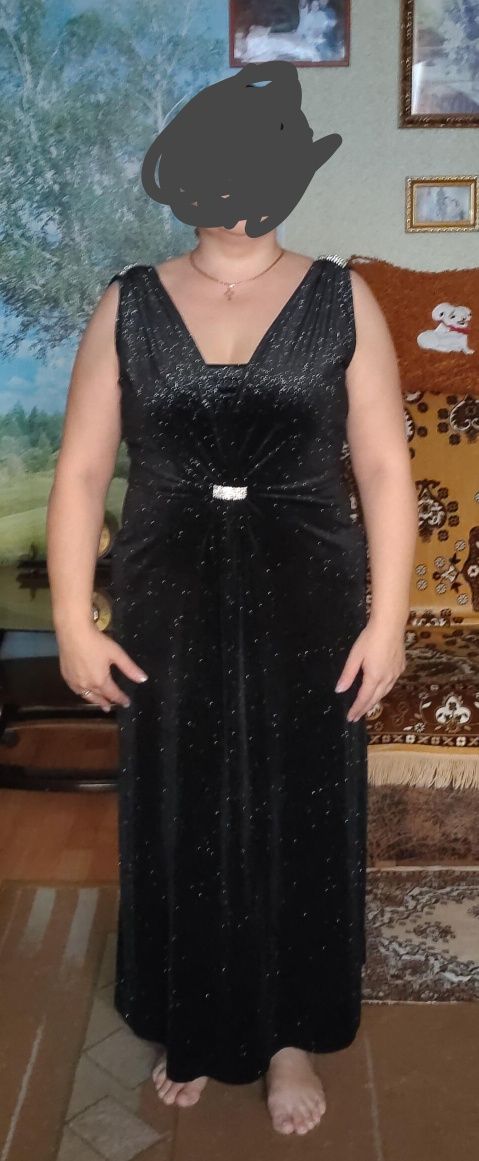 Платье нарядное праздничное плестящее черное