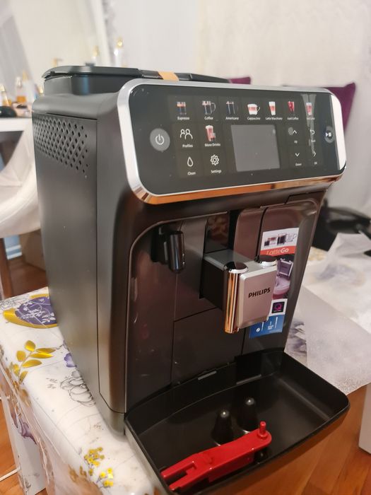 PHILIPS Seria 5500  20 băuturi