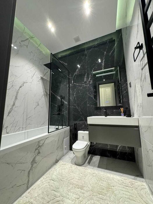 Yakkasaroyda 3 xonali yangi kvartira, 160 m², remont mebel va texnika