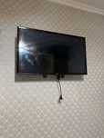 Телевизор Artel 32