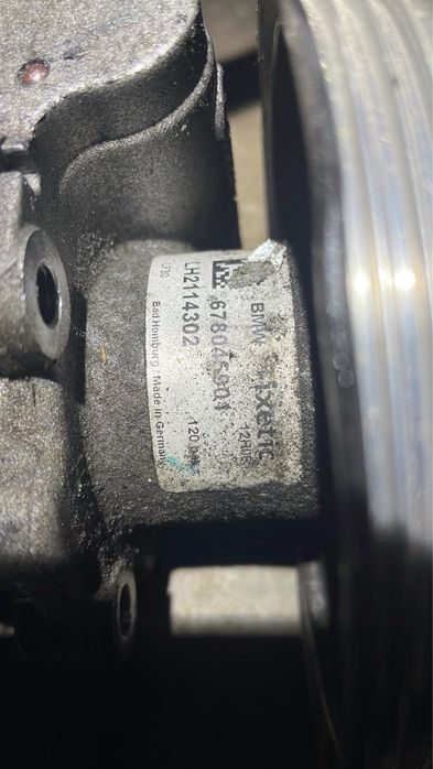 Хидравлична помпа БМВ Е90/ Е91 Н57 (pompa bmw n57)